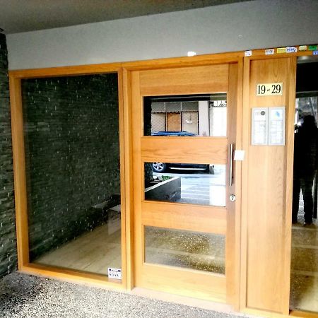 Spacious And Modern Downtown Apartment Heraclión Exterior foto